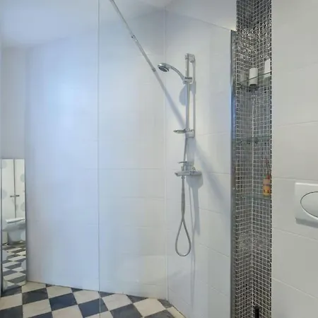Hinestrosa Studio Center Apartment Malaga